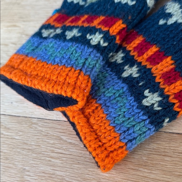 Colorful Hand Knit 100% Wool Fingerless Gloves Arm Warmers One Size - Picture 13 of 16